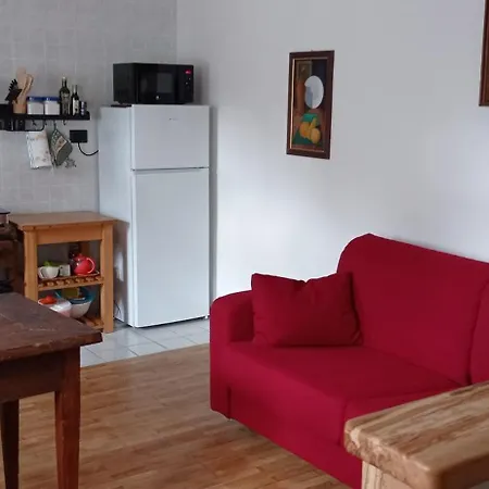Lu Biule Di Pau Apartment