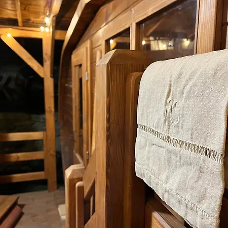 Lu Biule Di Pau Διαμέρισμα